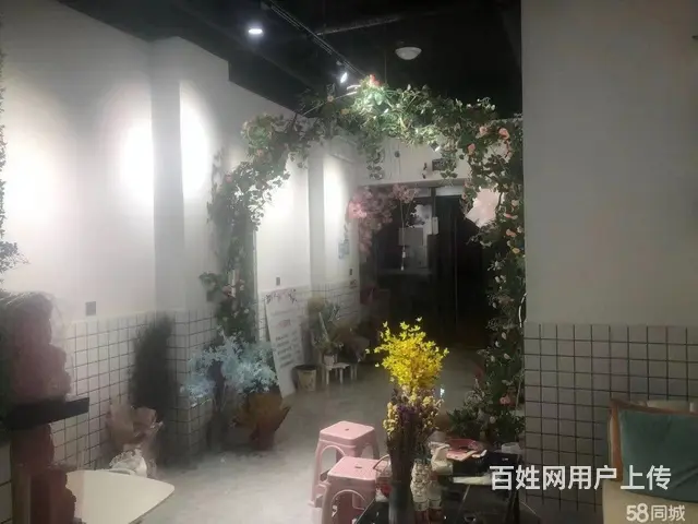 （58今铺）市中心万象汇沿街60平店空转可做花店 咖啡厅 小 - 图片 2