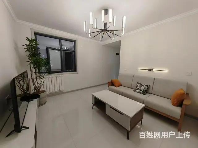 一楼‘一楼人民公园门口’ 普通住宅 精装修 - 图片 1