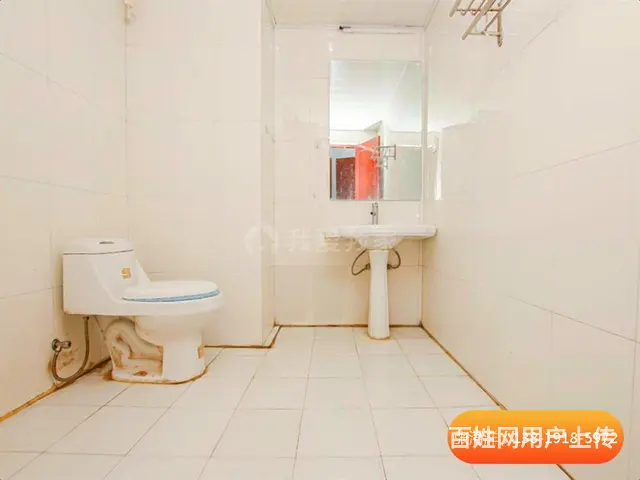 市排屋，沿河位置，闹中取静，五房四卫，有院子有露台 - 图片 3