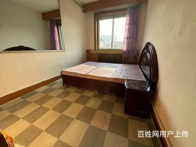 步行街一室一厅42平南北通带双人床衣柜热水器洗衣机 - 图片 1