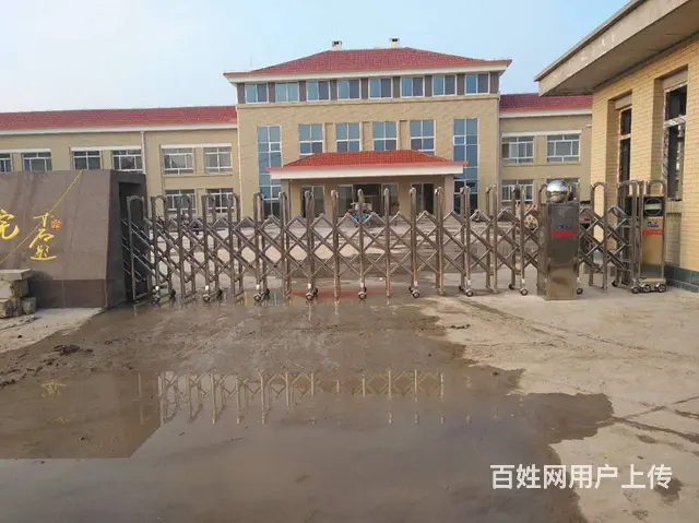 泰安双兴学校电动伸缩门注意对滑轮的挑选 - 图片 2