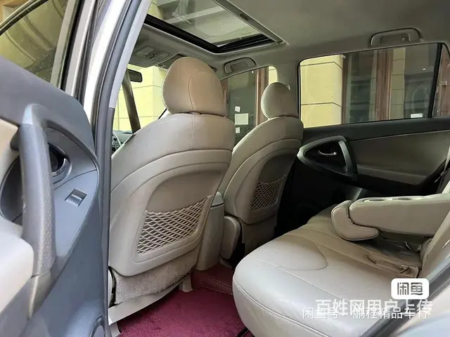丰田RAV4 2010款 2.4 自动 豪华升级版 - 图片 8