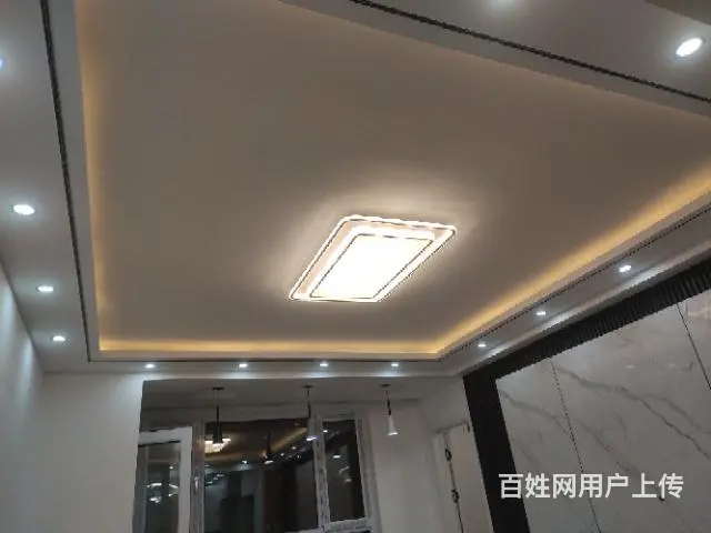 挂画 婚纱照电视挂架钻眼 电路维修安装 - 图片 11