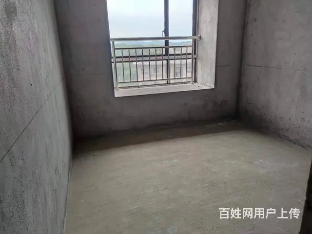 上高大观天地毛坯标准三房带大地下室证件在手53万8包过户急售 - 图片 4