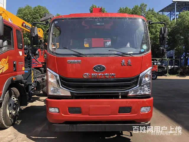 重汽王牌4吨5吨6.3吨随车吊 货箱有多长 - 图片 1