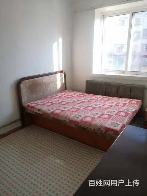 珲春街庆丰小区 1室1厅2 简单装修600元/月 - 图片 1
