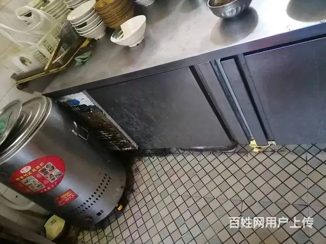 西充县安汉大道三段45平餐馆转让 - 图片 5