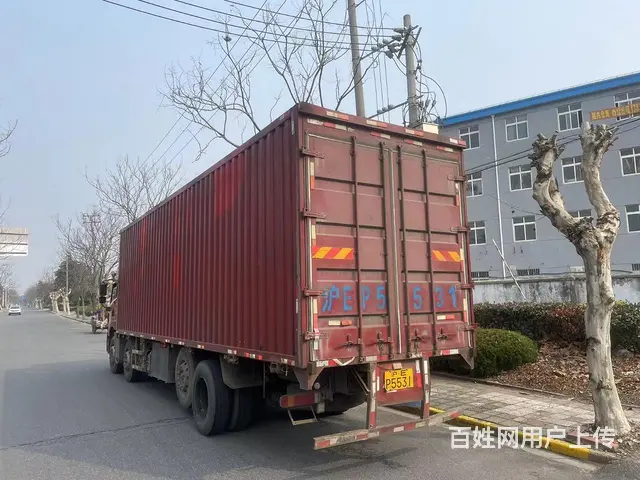 解放 9.6米 厢式货车 国5 - 图片 5