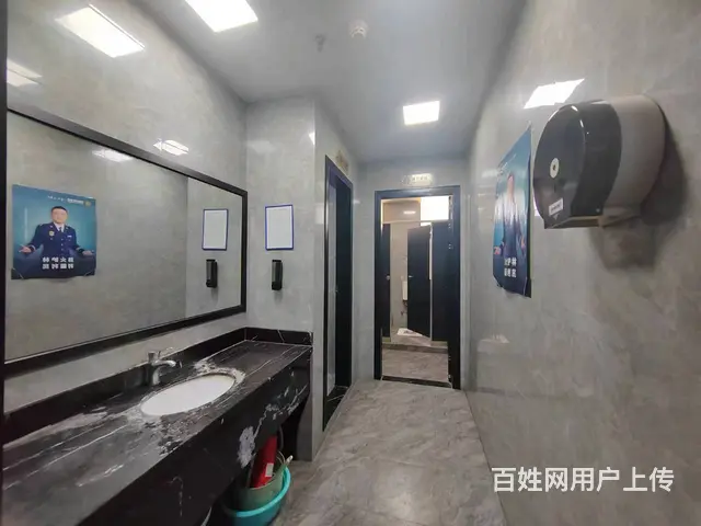 （老板本人）雷锋汽车站旁临街门面出租6752 - 图片 9