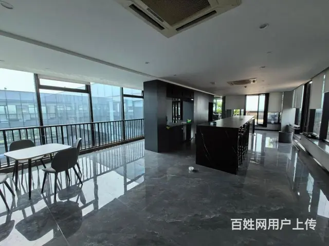 顶楼带6个露台 每个办公室都有露台 视野开阔带花园可随时看房 - 图片 12