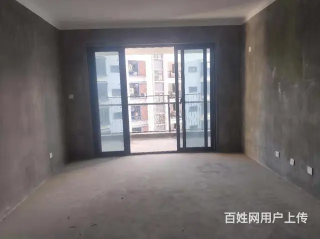 星雨华府四室两厅一厨两卫一阳台毛坯房出售 - 图片 1