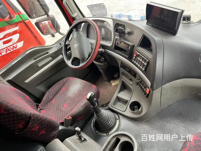出售17年陕汽德龙前四后四9.6高栏270匹国5 - 图片 8