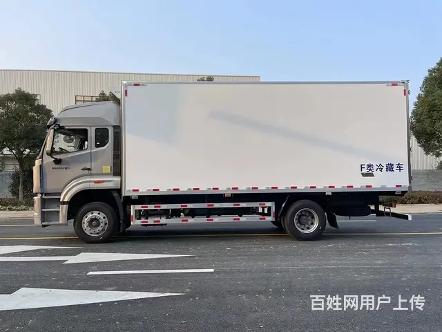 重汽6米8自动挡冷饮雪糕冷藏车可以拉多少吨葡萄 - 图片 6