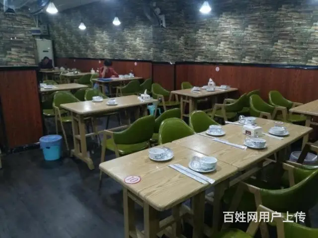 【都市时讯免费找店】东方新天地新淮市场旁饭店 - 图片 3