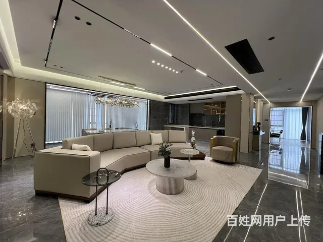 新出实拍 绿地 临江大道 全屋高定江景 超大落地窗 - 图片 1