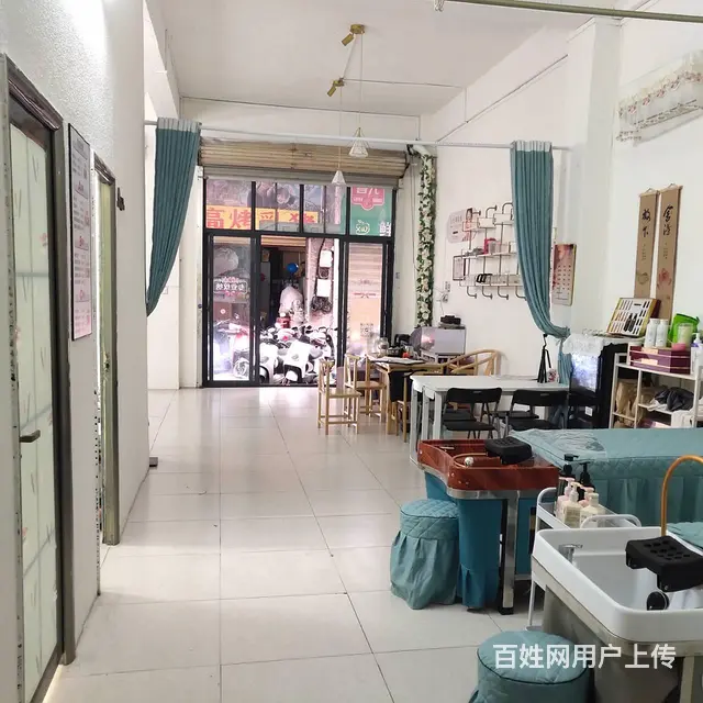（51旺铺推荐）琼山区白驹学校旁75平双门头美容美甲店低价转 - 图片 3