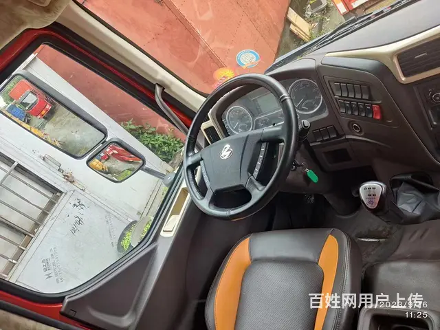 低价出售乘龙6.8米平板货车，原版车况 - 图片 4