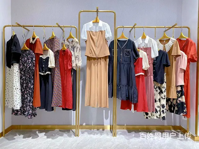 武汉盛依服饰严选娅格国际汉派高端品牌女装折扣批发 - 图片 3