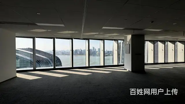 钱江世纪城，一线江景，观雲钱塘城，高层视野开阔，整层出租！ - 图片 7