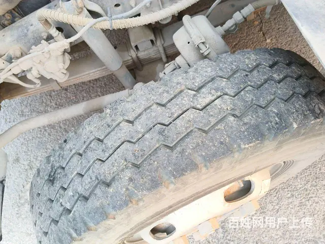 2018.7国五东风多利卡4.2 厢式货车 - 图片 5