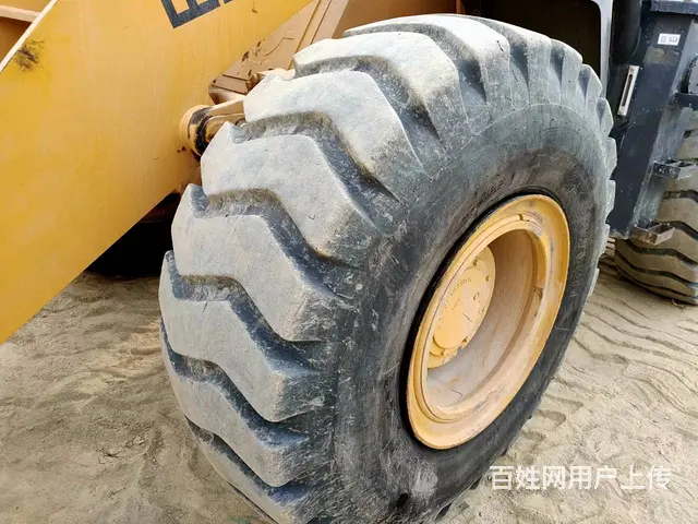 个人急转自用18年原版山工652D装载机 - 图片 8