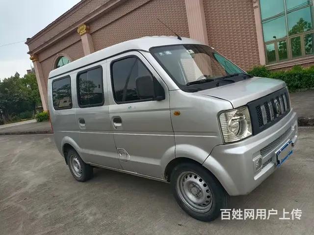 东风小康面包车7座 - 图片 2