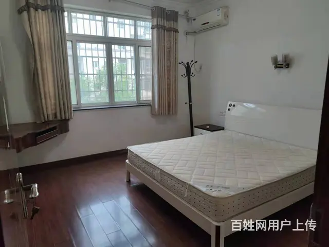 上高银海超市旁四楼大三房阳光好近敖小及新城急售随时看房 - 图片 1
