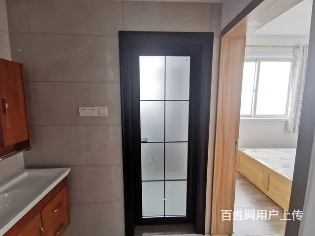 可做宿舍可办公，面积够大，便宜出租 - 图片 1