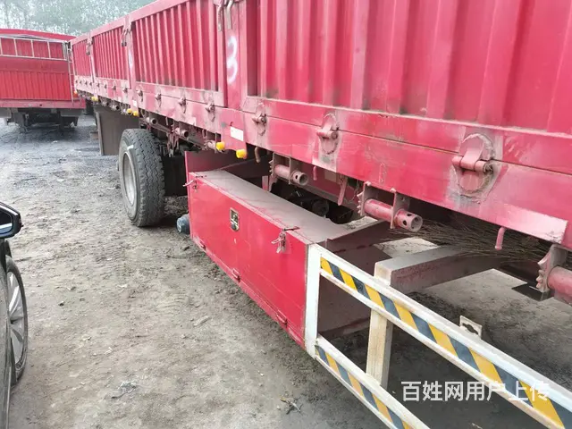低价转让轻型13米二手标箱侧翻半挂车 原车手续 - 图片 2