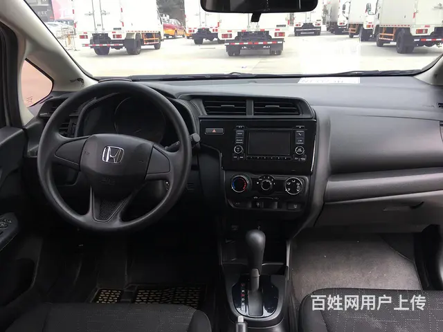 本田 飞度 2018款 1.5 无级 舒适版 - 图片 11