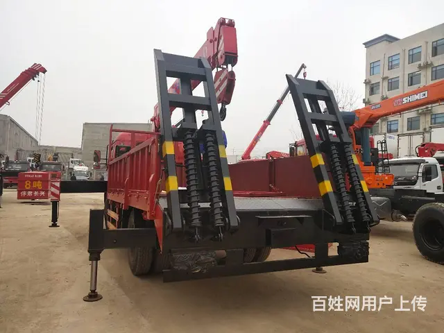 宜宾5吨6.3吨随车吊哪有卖 包上户 - 图片 9