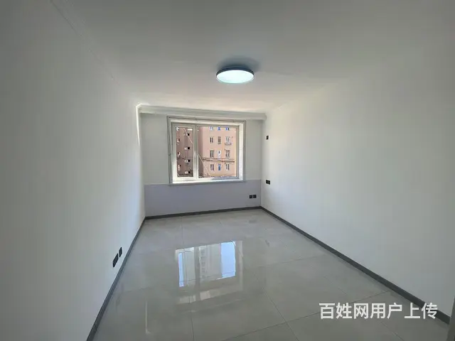 南站元雪社区3楼电梯房两室两厅精装25.5万 - 图片 1