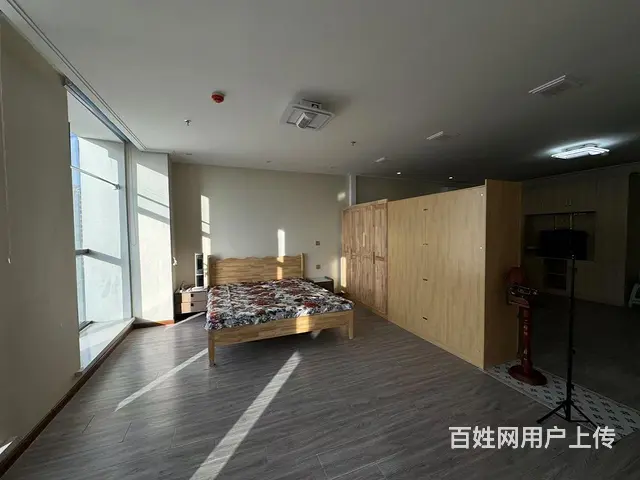 天马时代广场电梯8楼，108平，精装修，屋里很干净， - 图片 2