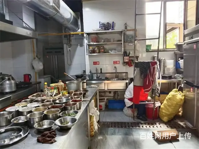 (同城搜铺网免费找店)西南新区天域新世纪东门140平餐馆转让 - 图片 6