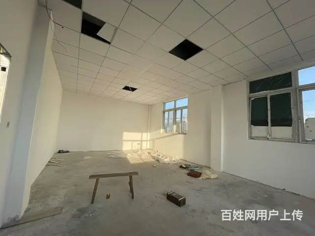 海虞王市830平，层高4米，大通间，货梯1吨，带办公室有食堂 - 图片 4