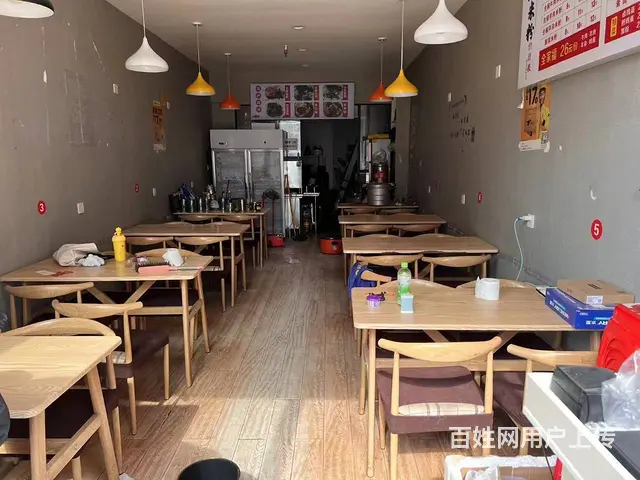 圣高广场对面55平餐饮店转让（同城搜铺网） - 图片 3