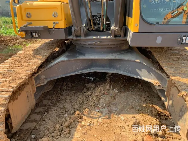 平顶山二手挖掘机沃尔沃240手续齐全全国免费配送急 - 图片 4