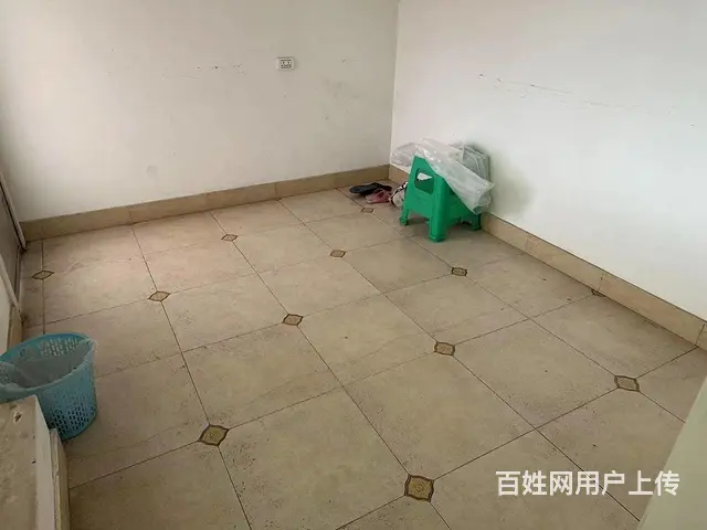 香山丽居对面步梯六楼四室两厅两卫楼中楼带楼顶花园停车方便 - 图片 5