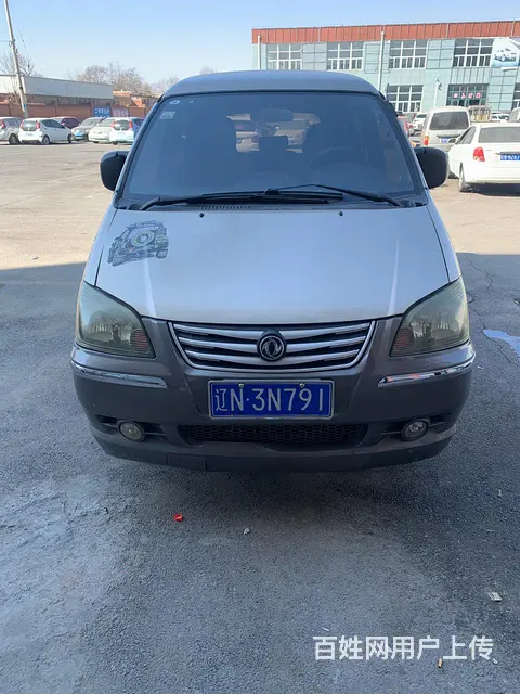 7座拉人拉货车 - 图片 2
