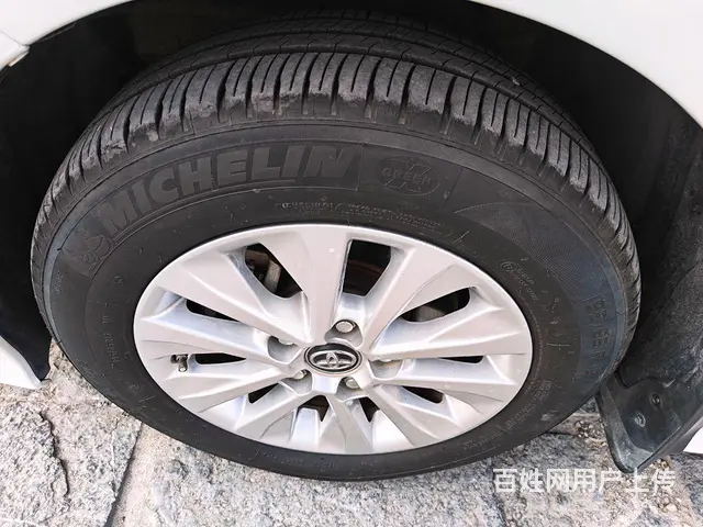 丰田 卡罗拉 2019款 1.2T 无级 GL-i豪华版 - 图片 6