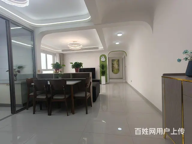 天河北路 万隆清水湾 电梯房4楼 南北通透 - 图片 1