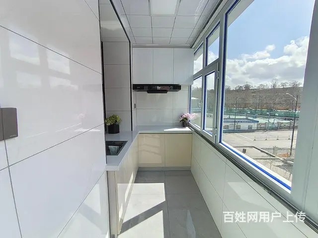 4楼 两室 精装地热 拎包入住 位置好 下楼电工小书包 - 图片 7