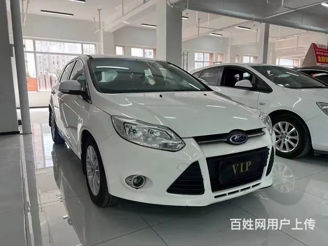 福特 福克斯 2014款 经典福克斯-两厢 1.8 手自一体 - 图片 3