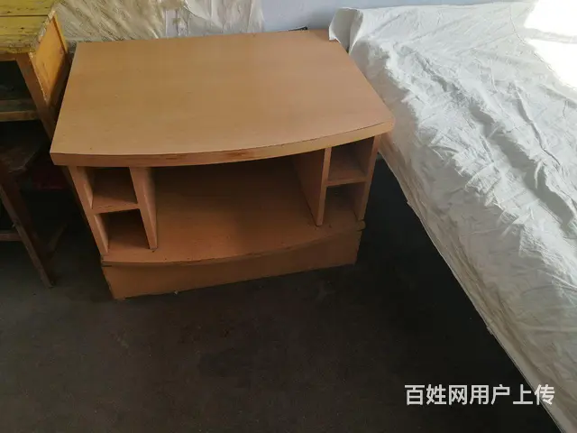 繁华地段的楼房方便您的生活 - 图片 2