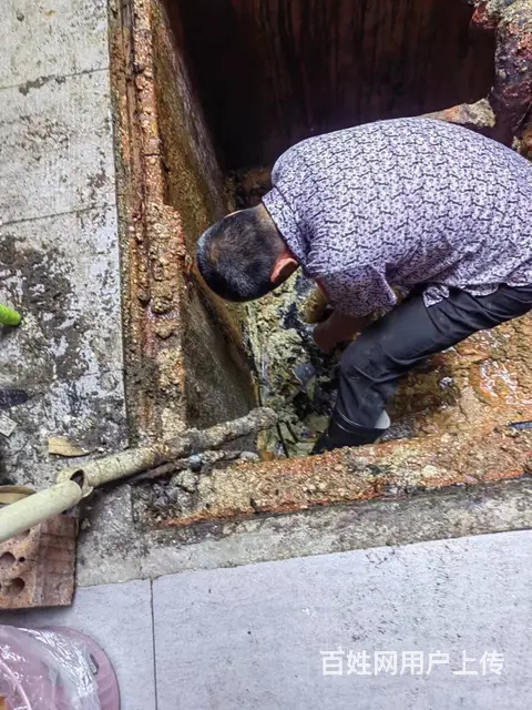 成都管道疏通 马桶疏通 汽车抽粪 改道换管水管维修 - 图片 2