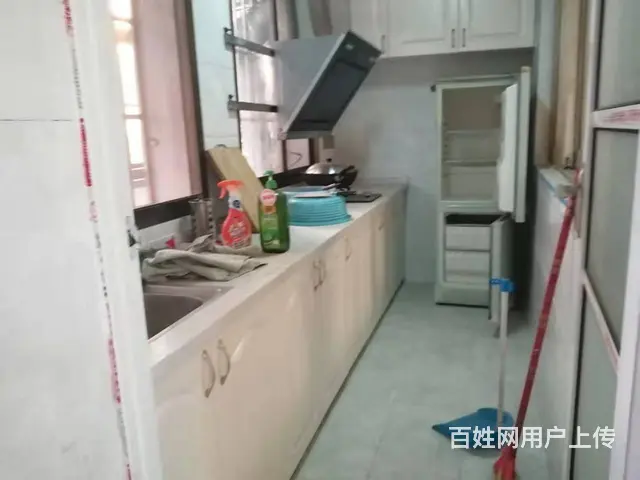 中山南路中心医院附近2室1厅精装修家具家电齐全月租1100 - 图片 6
