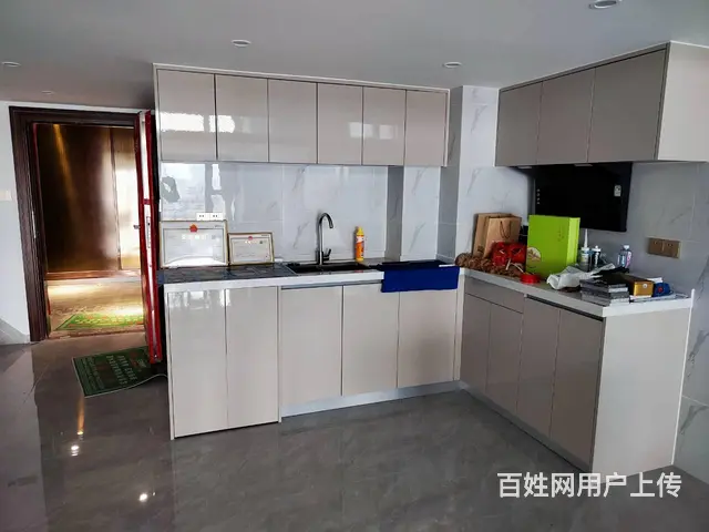 珠海体育中心摩天全办公 恒大天玺98㎡复式精装急租 - 图片 4