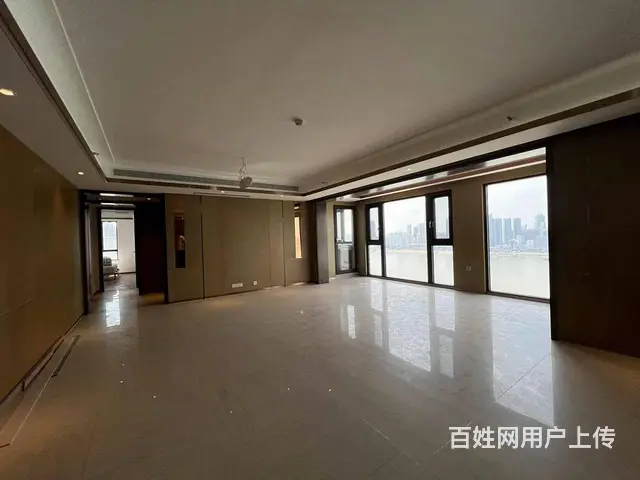 联投中心一期 武昌超一线江景 接待居家都行 四室三 - 图片 2