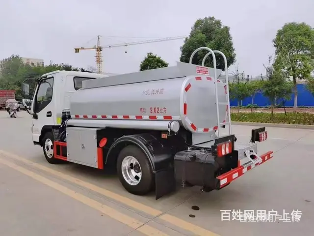 南充东风福瑞卡3方蓝牌供液车润滑油运输车价格 - 图片 3