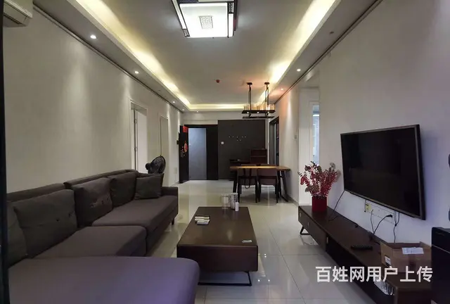拱北关口恒虹世纪广场电梯精装3房2厅出租，租价4800。 - 图片 4